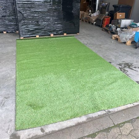 Restparti ArtiGrass - naturligt kunstgræs 3,7 m. x 2,0 m.